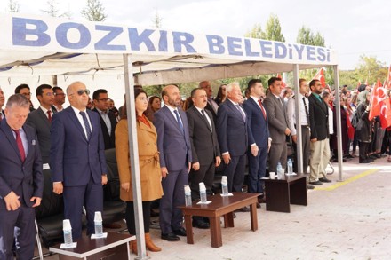 Selçuk Üniversitesi Bozkır Meslek Yüksek Okulu olarak "Barış Pınarı Harekâtına Destek Programı ve Yürüyüşünü" gerçekleştirdik.